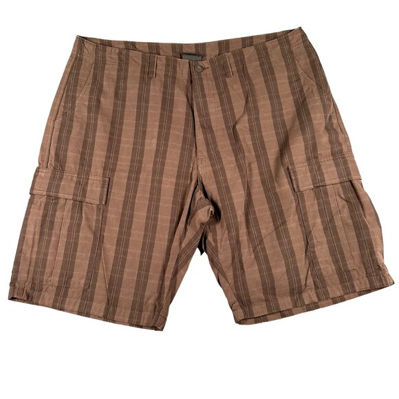 Patagonia Other - Patagonia Mens 38 Brown Plaid Two Tone Cargo Flat Front Shorts Pockets